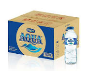 Aqua botol 600ml 2pcs Rp.2.500 10pcs Rp.2000